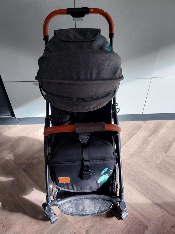 Lionelo Buggy met voetenzak - Opvouwbaar, Kinderen en Baby's, Buggy's, Ophalen