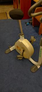 Hometrainer - Comfortabel en effectief trainen, Ophalen, Gebruikt, Metaal, Buik