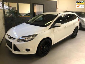 Ford Focus 1.6 EcoBoost 150pk/Trekhaak/NAVI/VOL OPTIES beschikbaar voor biedingen