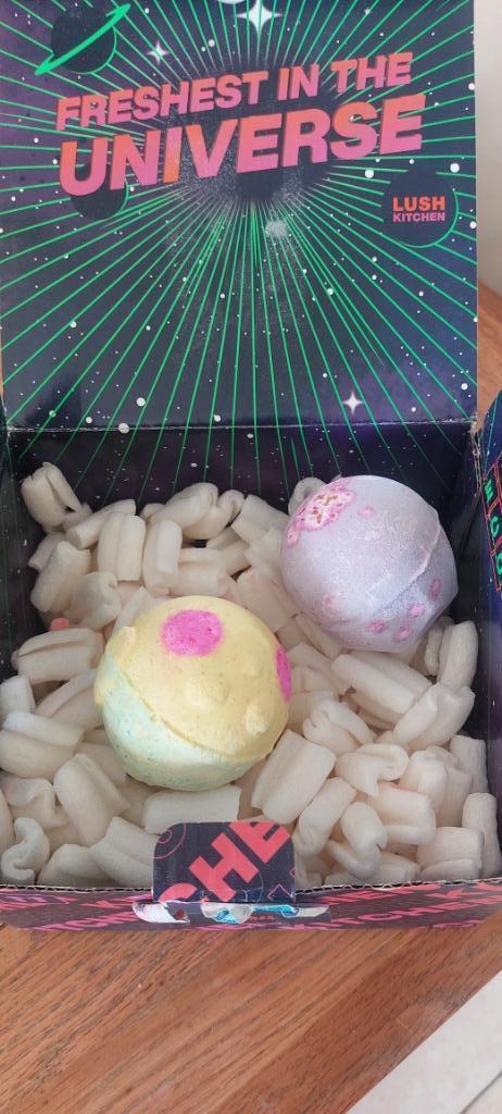 Lush Bath Bruisballen, Sieraden, Tassen en Uiterlijk, Uiterlijk | Lichaamsverzorging, Nieuw, Bad & Douche, Ophalen of Verzenden