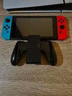 Nintendo Switch | Blauw / Rood |, Spelcomputers en Games, Spelcomputers | Nintendo Switch, Verzenden, Zo goed als nieuw, Met 2 controllers