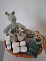 Kraamcadeau met knuffel, rompertje, bijtring en meer, Ophalen of Verzenden, Nieuw