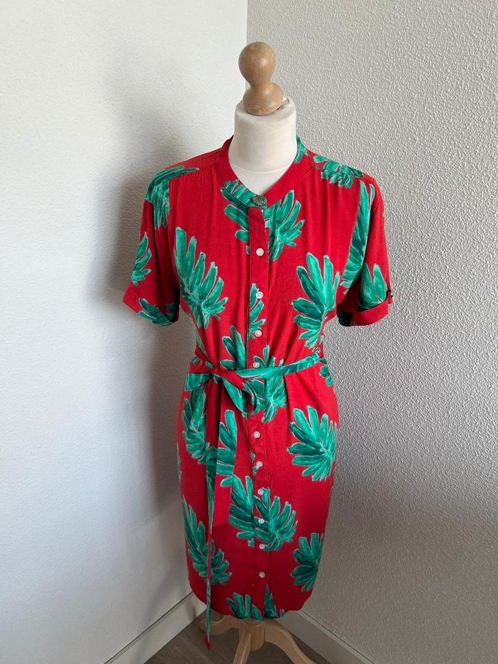 Fabienne Chapot maat L rode tropische Maggie dress 2168, Kleding | Dames, Jurken, Zo goed als nieuw, Maat 42/44 (L), Rood, Onder de knie