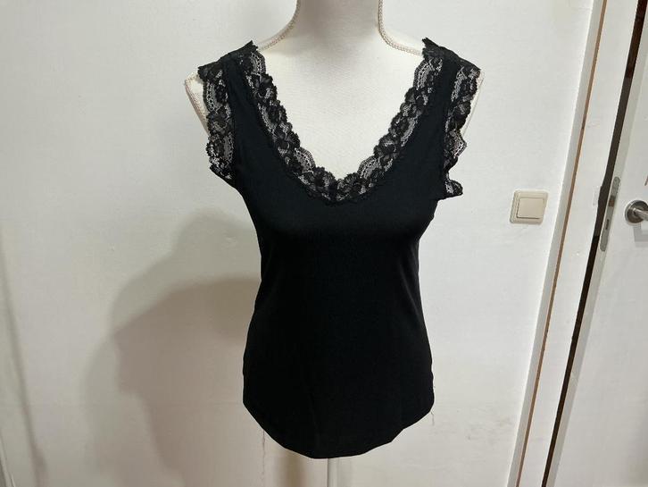 Lovely undies top met kant L, Kleding | Dames, Ondergoed en Lingerie, Hemd, Zwart, Ophalen of Verzenden