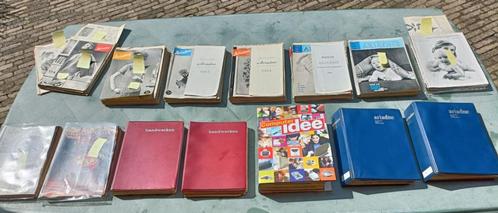 Ariadne Maandblad handwerken jaargang 1961 t/m 1975 (N28), Boeken, Tijdschriften en Kranten, Gelezen, Ophalen of Verzenden