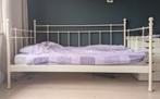 Gratis: Stalen bed, wit/crème 90x200cm, Ophalen, 85 tot 100 cm, Gebruikt, Matras