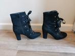 Nette hoge laarsjes met 39, Kleding | Dames, Schoenen, Ophalen of Verzenden, Zo goed als nieuw, Zwart
