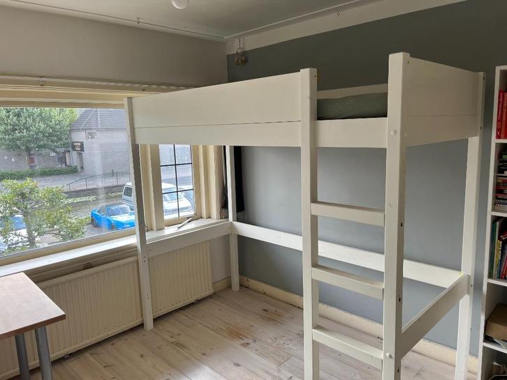 Stevige hoogslaper voor 200x90 matras, Kinderen en Baby's, Kinderkamer | Stapelbedden en Hoogslapers, Gebruikt, Hoogslaper, Ophalen