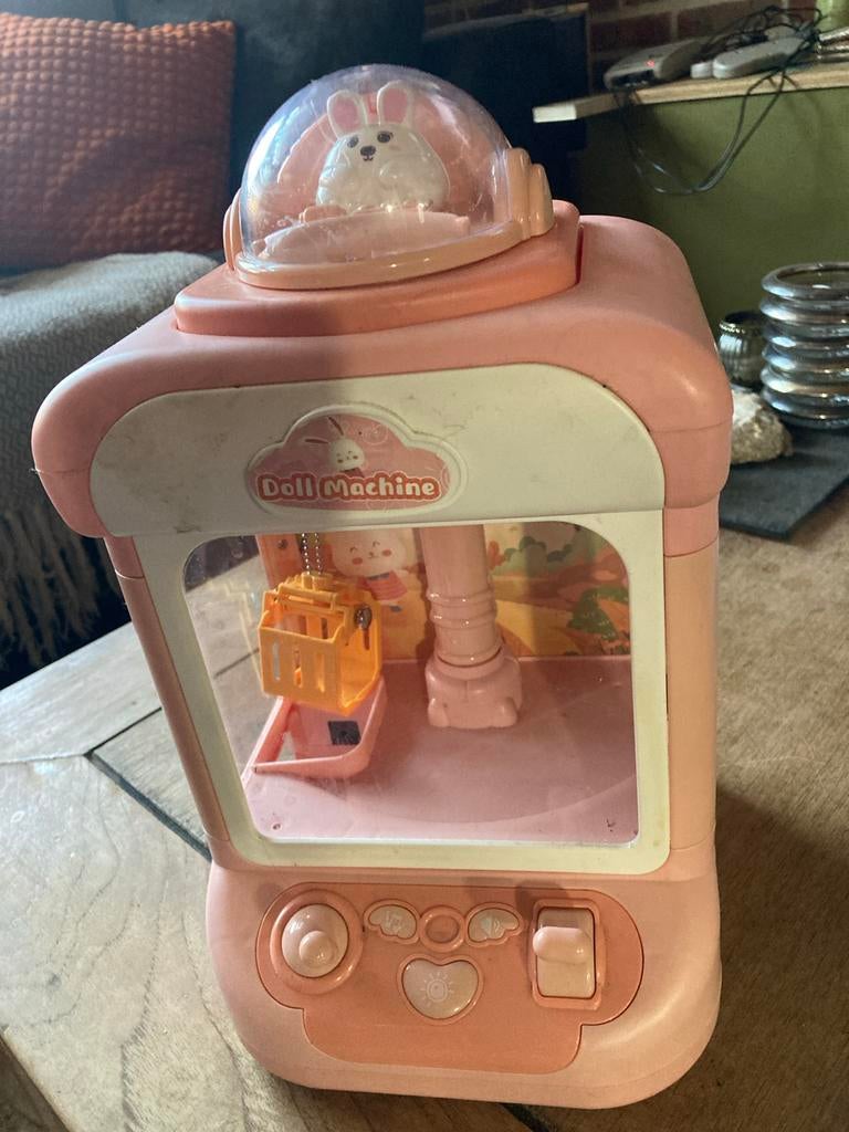 Roze Speelgoed Grijpautomaat - Doll Machine, Kinderen en Baby's, Speelgoed | Overig, Ophalen of Verzenden, Gebruikt, Jongen of Meisje
