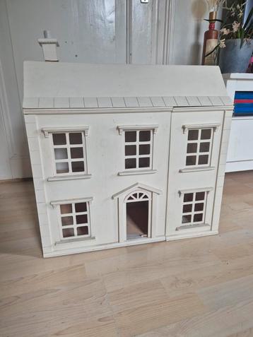 Poppenhuis 1:12 schaal beschikbaar voor biedingen