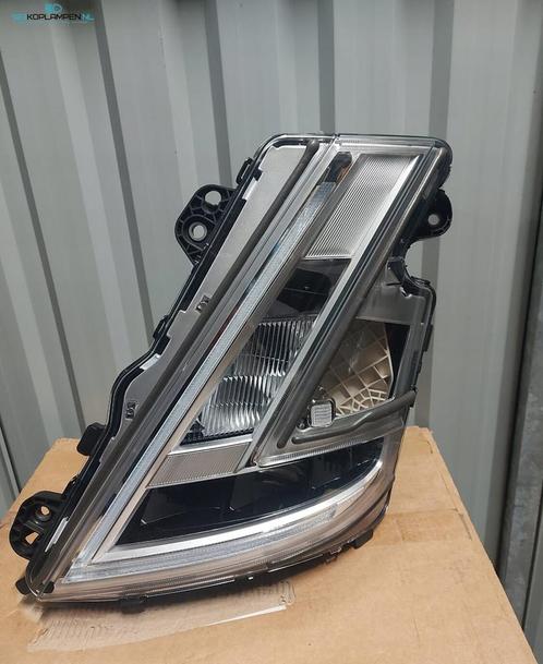 Volvo FH5 FH 5 Full Led koplamp links, Auto-onderdelen, Vrachtwagen-onderdelen, Volvo, Verlichting, Gebruikt, Ophalen of Verzenden