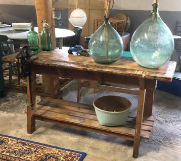 Oude houten werkbank | werktafel | eiland keuken beschikbaar voor biedingen