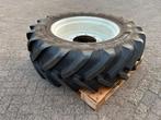 Michelin multibib 440/65R28 incl. 8 gaats NH velg, Zakelijke goederen, Agrarisch | Onderdelen | Banden, Velgen en Assen, Ophalen