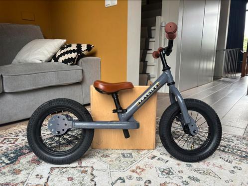 Trybike loopfiets - driewieler grijs, Kinderen en Baby's, Speelgoed | Buiten | Voertuigen en Loopfietsen, Gebruikt, Loopfiets