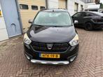 Dacia LODGY 1.3 TCe Stepway 5p | Camera | Trekhaak | Navi, Voorwielaandrijving, Stof, Gebruikt, 4 cilinders