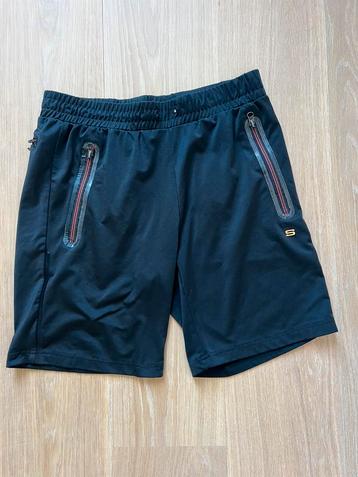 Tennisbroek Sjeng M beschikbaar voor biedingen