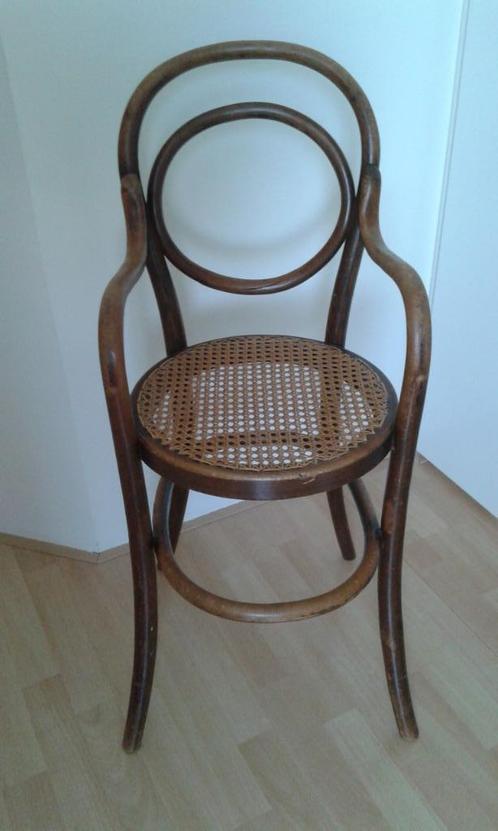 Zeldzame originele Thonet kinderstoel in prima staat, Antiek en Kunst, Antiek | Meubels | Stoelen en Banken, Ophalen