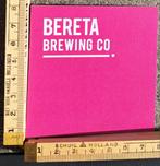 Roze Bier sticker Bereta brewing co logo Roemenië, Ophalen of Verzenden, Zo goed als nieuw, Overige typen