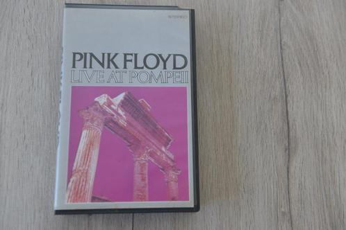 VHS = PINK FLOYD = LIVE AT POMPEII, Cd's en Dvd's, VHS | Documentaire, Tv en Muziek, Muziek en Concerten, Alle leeftijden, Verzenden