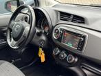 Toyota Yaris 1.0 VVT-i Aspiration Airco - Nieuwe Apk - 5Deur, Euro 5, Gebruikt, Wit, Bedrijf
