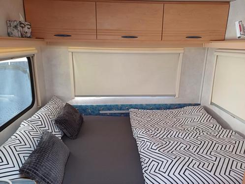 Caravalair antares 425 uit 2002, Caravans en Kamperen, Caravans, Particulier, tot en met 4, 500 - 750 kg, Treinzit, Caravelair