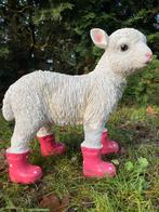Lam lammetje roze regenlaarsjes boerderij wei schaap wol, Ophalen of Verzenden, Nieuw, Dierenbeeld