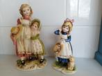 Beeldjes uit keramiek, meisjes met strooien hoed, 22 en 17cm, Ophalen of Verzenden, Gebruikt, Mens