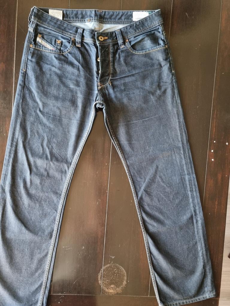 ZGAN CLASSIC DIESEL LARKEE REGULAR STRAIGHT JEANS SIZE 34/32, Ophalen of Verzenden, Zo goed als nieuw, Blauw, W33 - W34 (confectie 48/50)