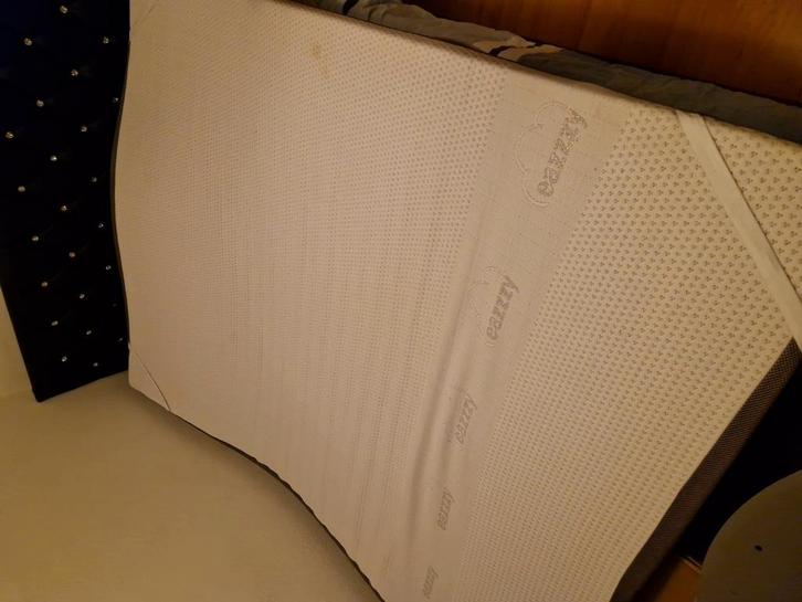 Eazzzy topper matras 160x200 te koop, Huis en Inrichting, Slaapkamer | Matrassen en Bedbodems, Gebruikt, Matras, 160 cm, 200 cm