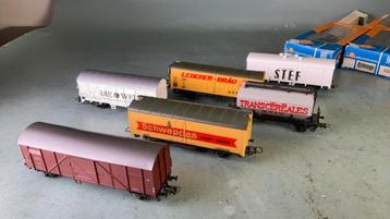 6 stuks roco ho Diverse goederenwagens met doos beschikbaar voor biedingen