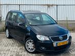 Volkswagen Touran 1.4 TSI 5P 2009 Trekhaak Zwart Nw. APK, Voorwielaandrijving, Euro 5, Zwart, 4 cilinders