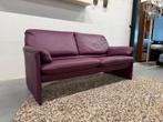 Als nieuw Leolux Bora Beta Bank paars leer Design Bank, Huis en Inrichting, Banken | Bankstellen, Leolux, Tweepersoons, Ophalen of Verzenden
