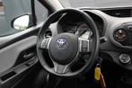 Toyota Yaris 1.3 VVT-i Aspiration | Incl. 12 maanden garanti, 12 maanden, Gebruikt, 4 cilinders, Bedrijf
