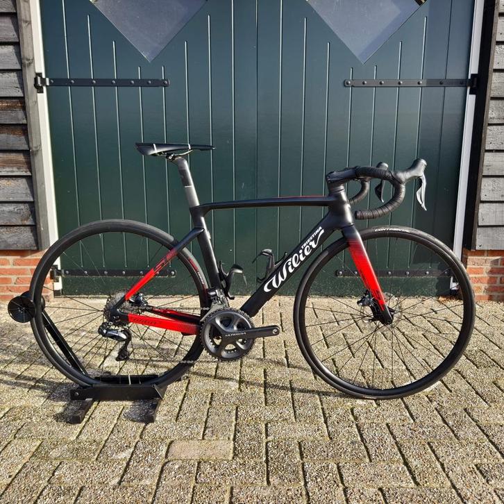 Wilier Cento 10 SL | Ultegra DI2 | Carbon | Disc | Maat S, Fietsen en Brommers, Fietsen | Racefietsen, Zo goed als nieuw, Heren