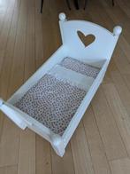 Houten poppenbed groot, Kinderen en Baby's, Speelgoed | Poppen, Ophalen of Verzenden, Zo goed als nieuw, Babypop