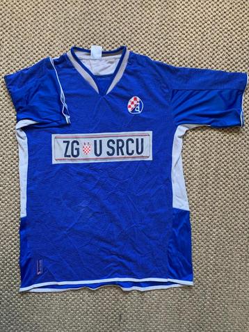 Voetbalshirt Dinamo Zagreb in de aanbieding beschikbaar voor biedingen
