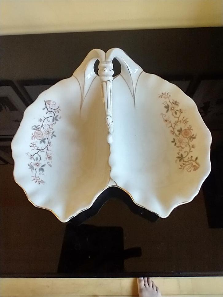 Antiek porselein ' soesjes'  schotel, Antiek en Kunst, Antiek | Porselein, Ophalen of Verzenden