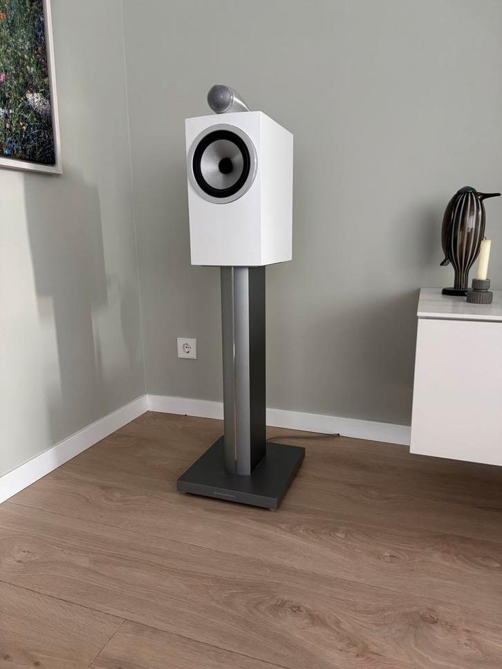 B&W 705 S3 Speakers met originele stands, Audio, Tv en Foto, Luidsprekers, Zo goed als nieuw, Front, Rear of Stereo speakers, 60 tot 120 watt