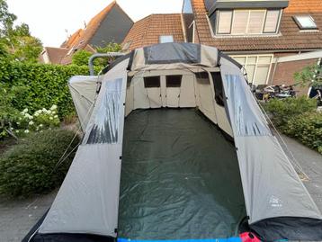 tunneltent 4 persoons beschikbaar voor biedingen
