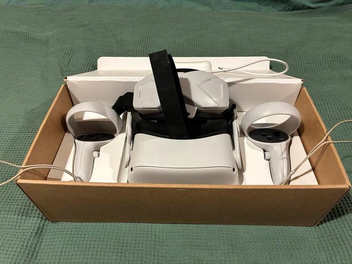 Oculus Quest 2 - VR Headset, Spelcomputers en Games, Virtual Reality, Zo goed als nieuw, Pc, VR-bril, Ophalen