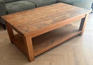 Teak salontafel beschikbaar voor biedingen