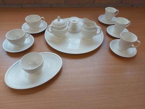 Prachtig wedgwood servies, Huis en Inrichting, Keuken | Servies, Zo goed als nieuw, Compleet servies, Wedgwood, Porselein, Ophalen