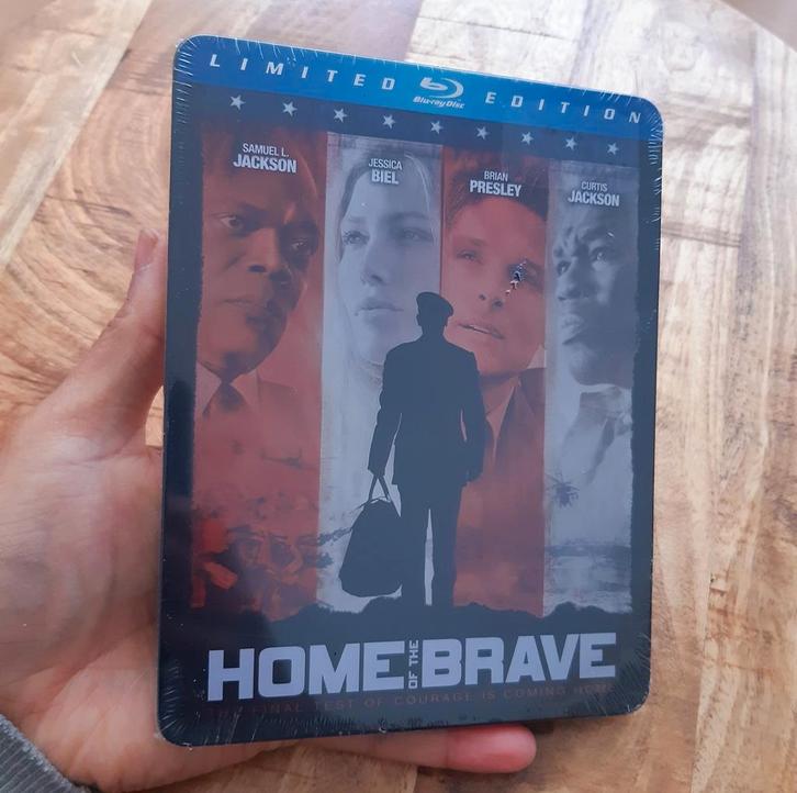 Home of the Brave (Steelbook) Nieuw, Cd's en Dvd's, Blu-ray, Nieuw in verpakking, Actie, Ophalen of Verzenden