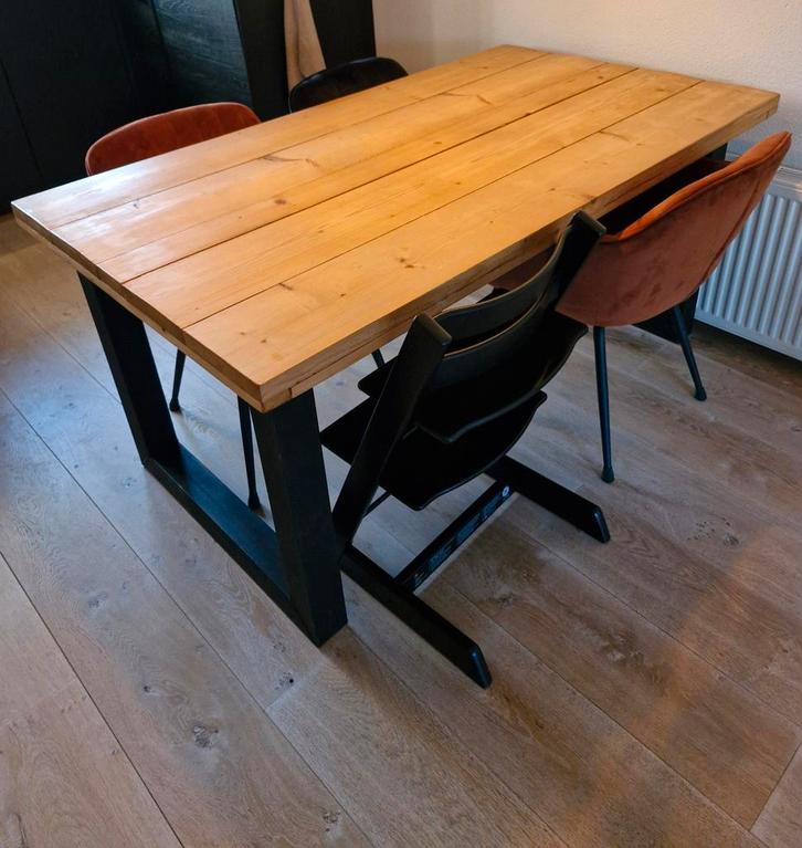 Eettafel, Huis en Inrichting, Tafels | Eettafels, Gebruikt, 50 tot 100 cm, 150 tot 200 cm, Vier personen, Rechthoekig, Overige houtsoorten