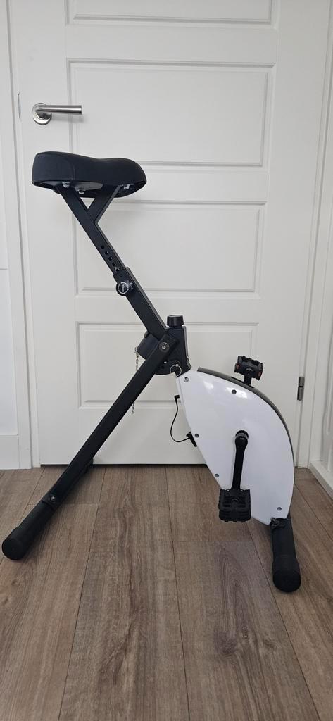 Compacte Bureaufiets - Fit tijdens het werken!, Sport en Fitness, Fitnessapparatuur, Zo goed als nieuw, Ophalen
