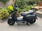 Vespa sprint Notte, Ophalen of Verzenden, Zo goed als nieuw