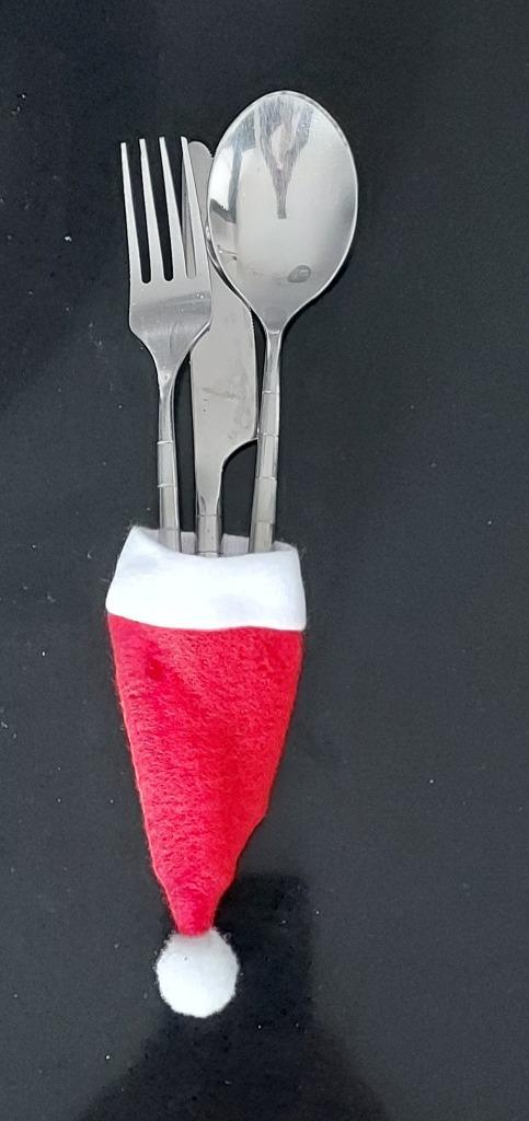 Bestekhouder Kerst 10 stuks (kerstmuts), nieuw in verpakking, Diversen, Kerst, Nieuw, Ophalen of Verzenden