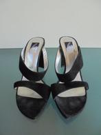 GRATIS VERZENDEN | Charles Jourdan zwarte slippers 37, Kleding | Dames, Schoenen, Slippers, Verzenden, Zwart, Charles Jourdan