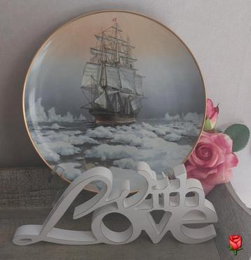 Wandbord met het Redjacket zeilschip van Franklin Porcelain beschikbaar voor biedingen