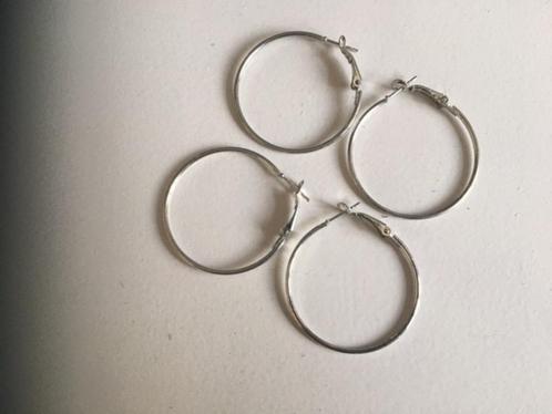 oorringen, Sieraden, Tassen en Uiterlijk, Oorbellen, Zo goed als nieuw, Knopjes of Stekers, Overige materialen, Overige kleuren